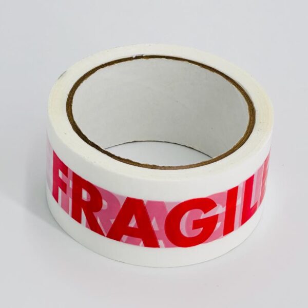 banda-adeziva-fragile-rosu